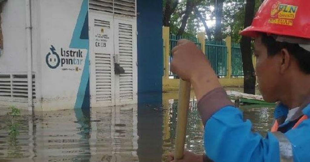 Akhirnya, PLN Menyalakan 1.219 Gardu Terdampak Banjir