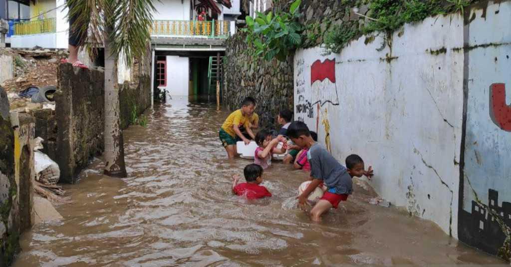 Banjir Paksa 159 Sekolah di Jakarta Diliburkan
