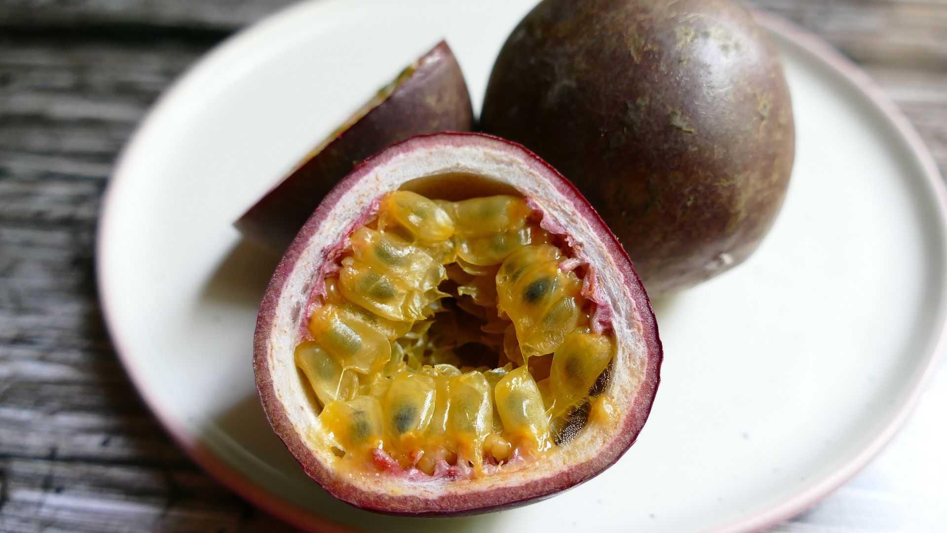 5 Manfaat Markisa untuk Kesehatan Kulit dan Rambut, Coba Yuk!