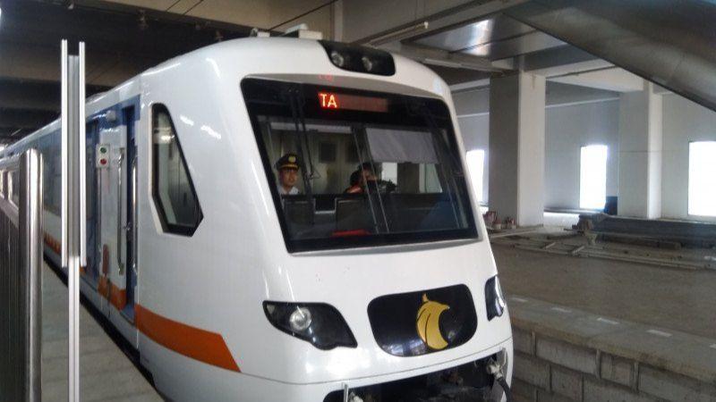 Jakarta Dikepung Banjir, Kereta Bandara Berhenti Beroperasi Sementara