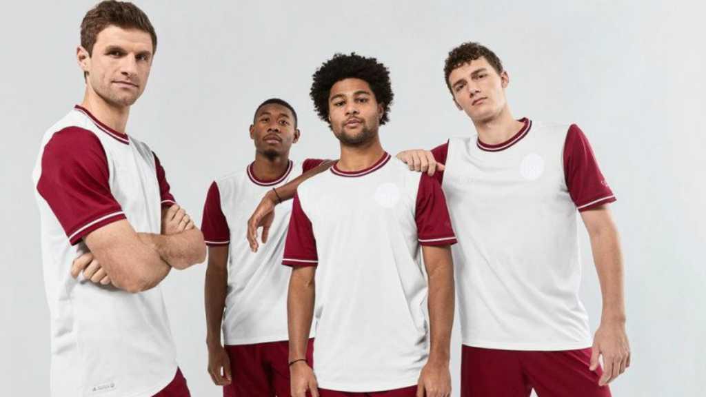 Bayern Munchen Rilis Jersey Khusus Peringati Hari Jadi ke-120