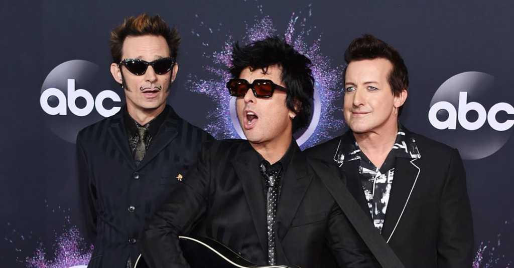 Green Day Batalkan Tur Konser Asia Karena Virus Korona