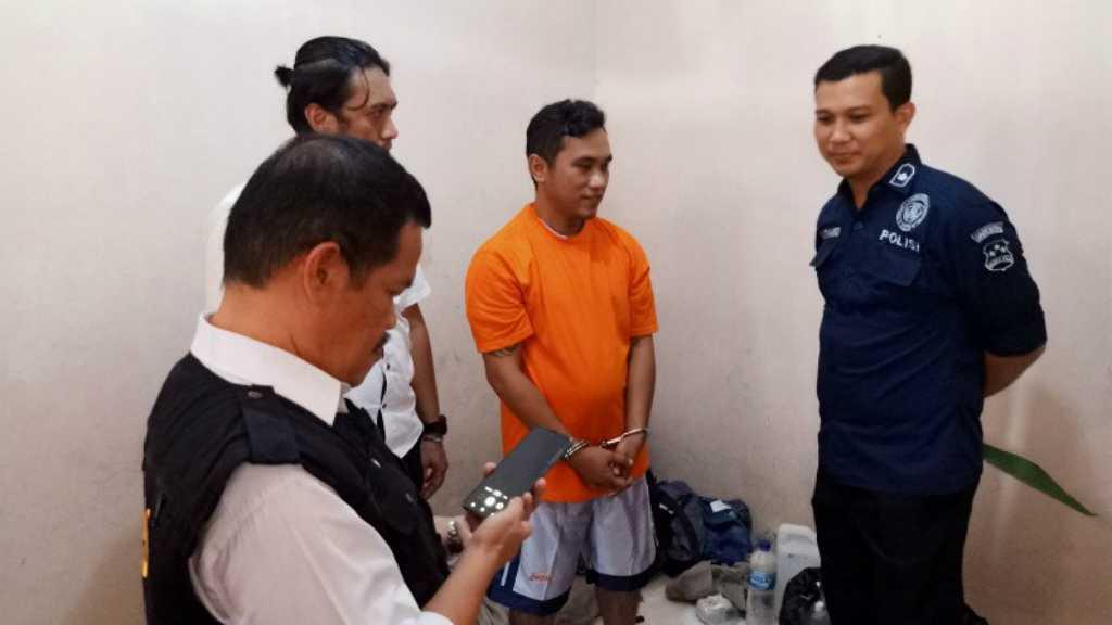 Polisi Ciduk Pria Lulusan SMP yang Produksi Sabu Berbekal YouTube