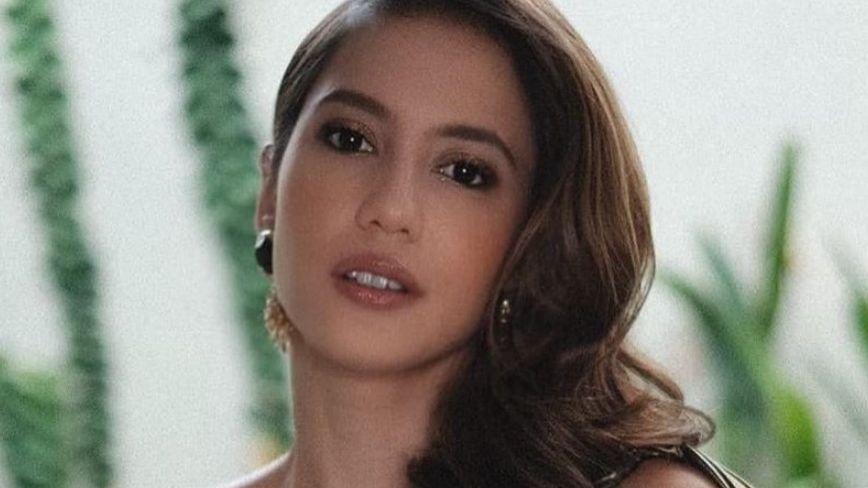 Unggah Foto Dipeluk Justin Biebier, Pevita Pearce Disebut Halu