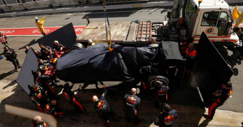 Jika Ada Pelarangan Tim Masuk Negara. F1 Ancam Tidak Gelar Balapan