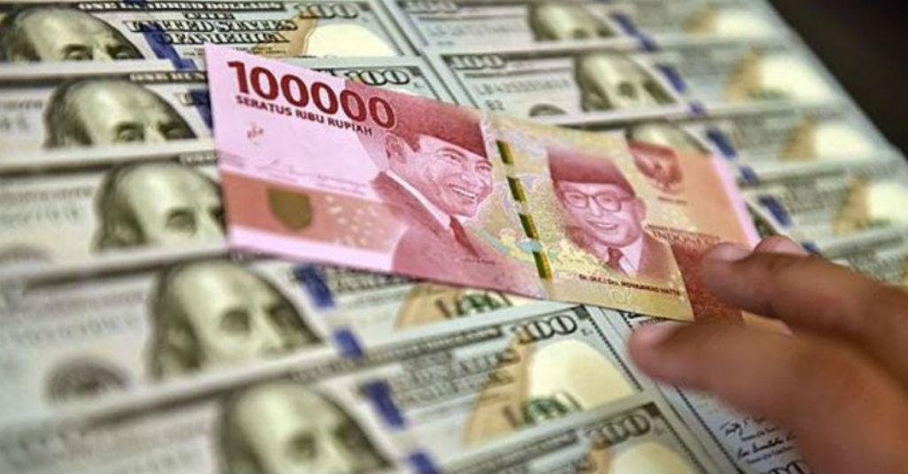 Wabah Virus Korona Akibatkan Rupiah Melemah Rp14.175 per Dolar