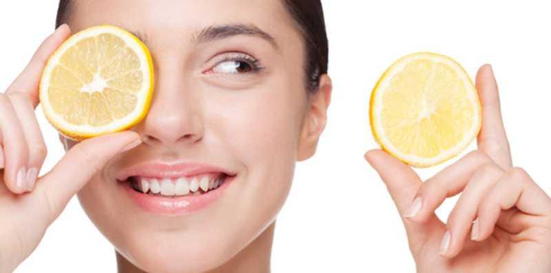 Cegah Jerawat Jelang Menstruasi dengan 5 Makanan Sehat Ini