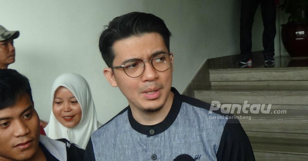 Tak Hdir di Sidang Wawan, Irwansyah Berada di Luar Negeri