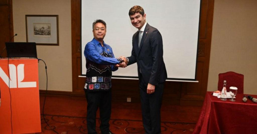 Indonesia dan Belanda Jajaki Kerja Sama untuk Penerbangan Sipil