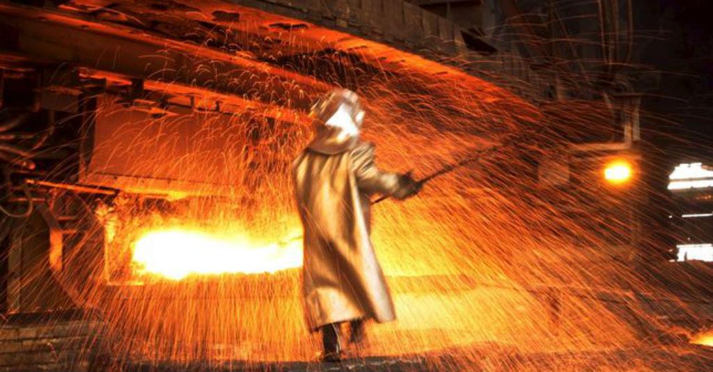ESDM Sebut Pembangunan Smelter Akan Mangkrak Gegara Teror Korona