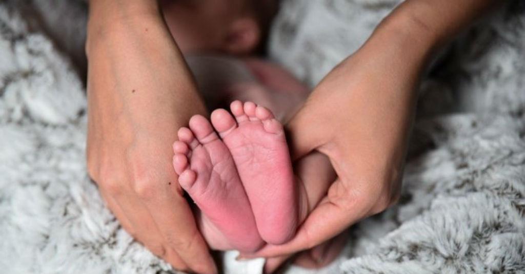 Duh! Bayi Baru Lahir di Inggris Positif Terkena Virus Korona