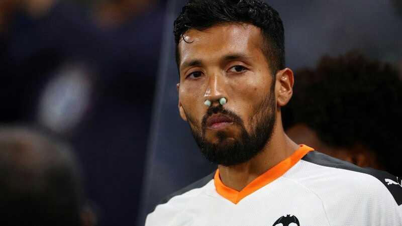 Ezequiel Garay Jadi Pemain Pertama di Liga Spanyol Positif Korona