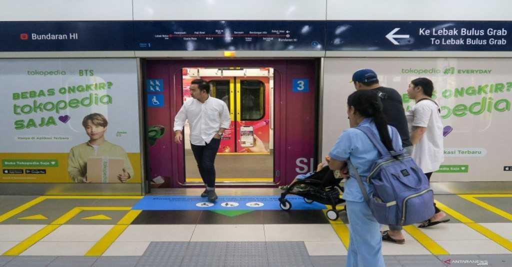 MRT Tetap Terapkan Pengecekan Suhu Tubuh hingga Larangan Penumpang Demam
