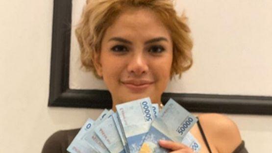 Nikita Mirzani Sumbang Rp100 Juta untuk Wabah Korona