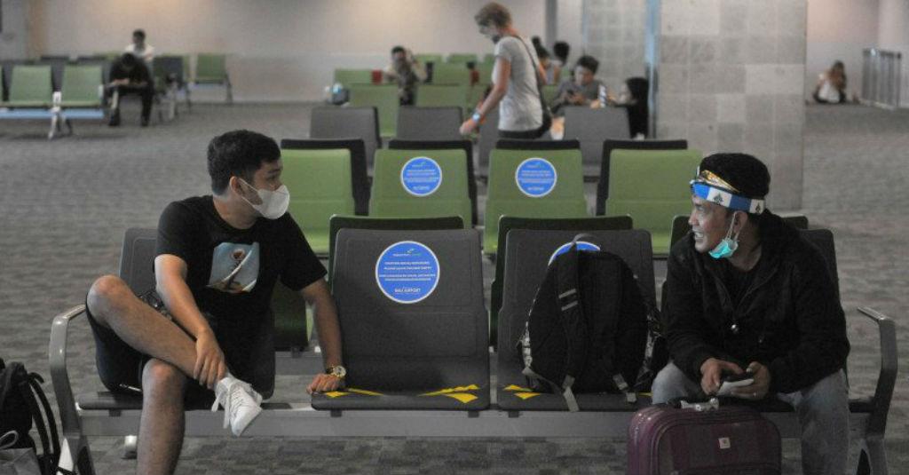 Cegah Penularan Virus Korona, Bandara Bali Terapkan Social Distancing