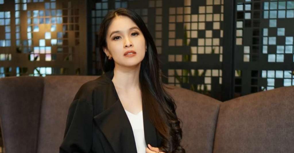 Cara Sandra Dewi Habiskan Waktu Bersama Anak Saat 'Social Distancing'