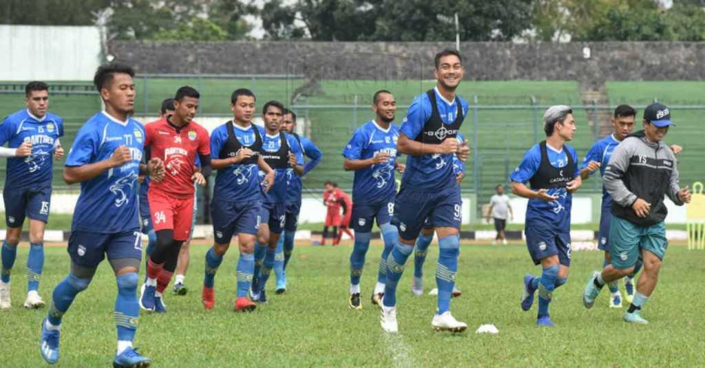 Persib Bandung Gelar Latihan Tertutup