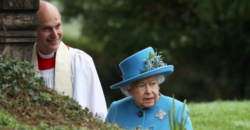 Ratu Elizabeth II Saja Dibuat Cemas Akibat Virus Korona