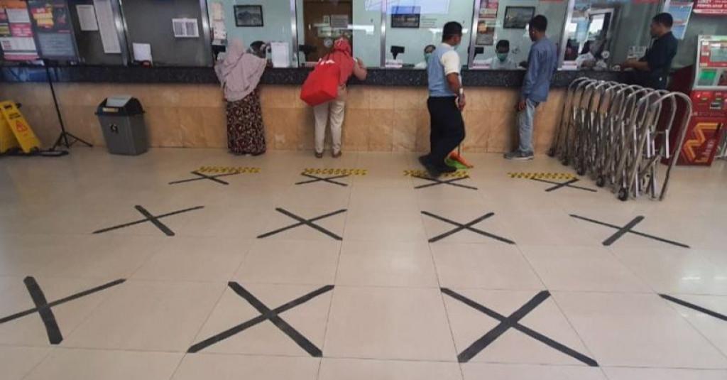 Politisi Senior Demokrat Setuju Sanksi untuk Pelanggar Social Distancing