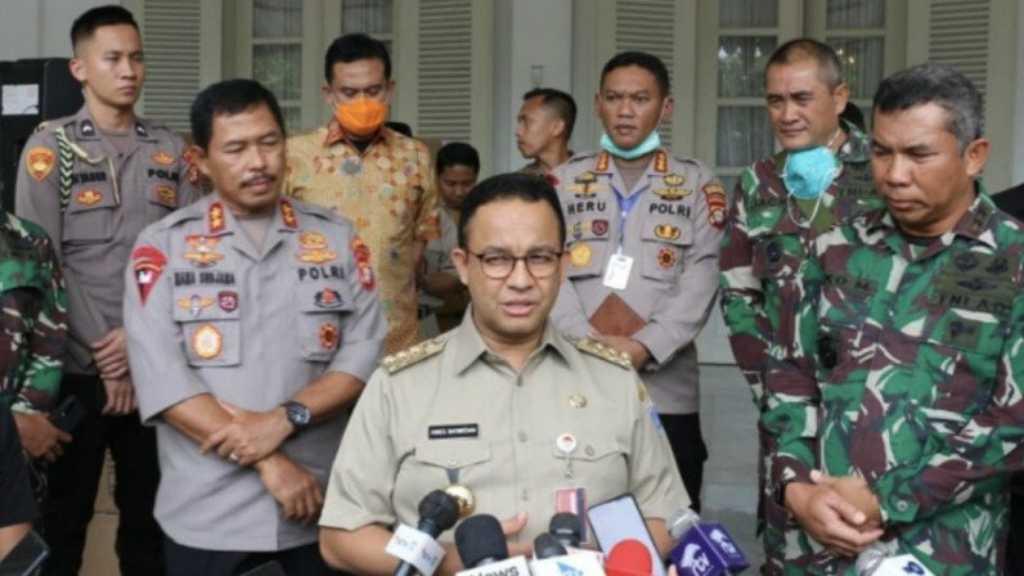 Anies Baswedan: Hindari Kontak Langsung antara Muda dengan Orang Tua