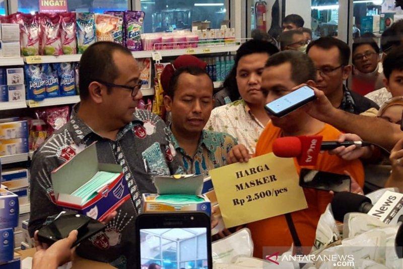 Jual Mahal Alat Kesehatan Ilegal di Pasar Pramuka Seorang Pria Diciduk Poli