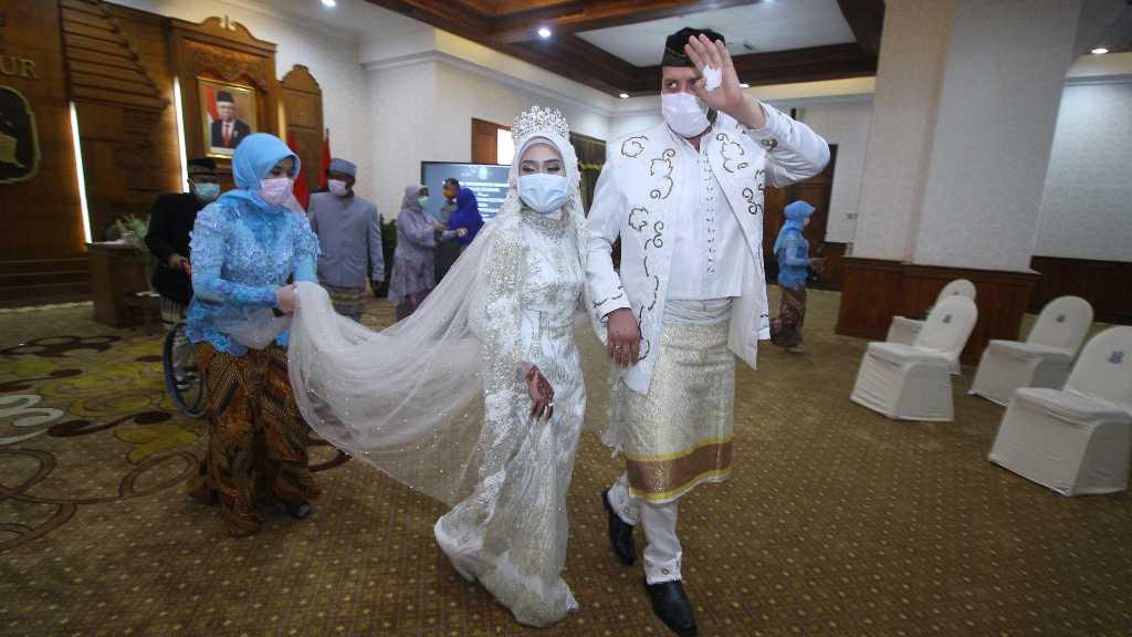 Protokol Kemenag Cegah COVID-19: Akad Nikah Hanya Boleh Dihadiri 10 Orang