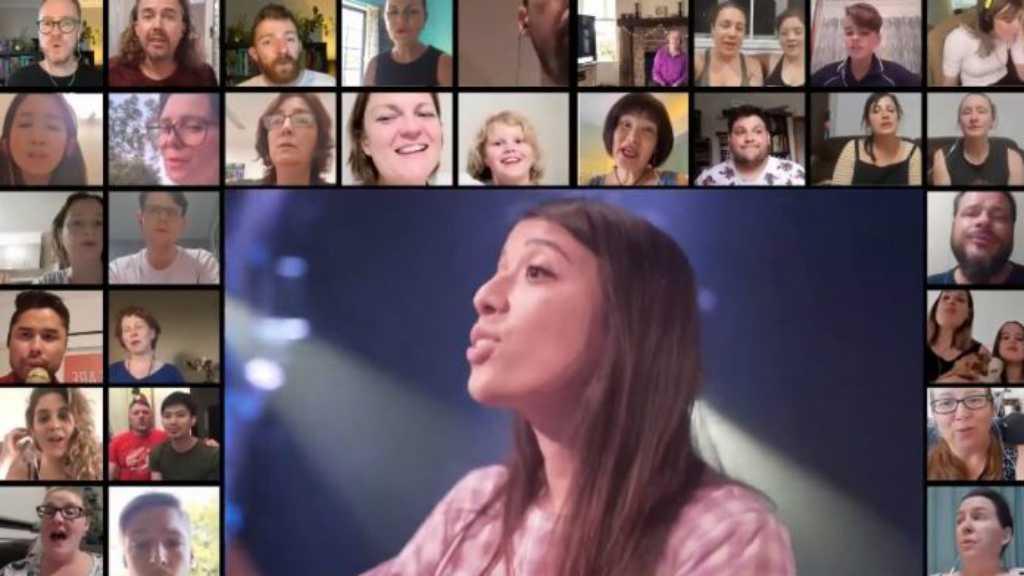 Virus Korona Tak Menghalangi Kita Berdekatan! Video Ini Jadi Bukti Nyata