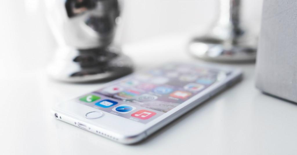 Benarkah Siri iPhone Bisa Menjawab Pertanyaan Seputar Virus Korona?