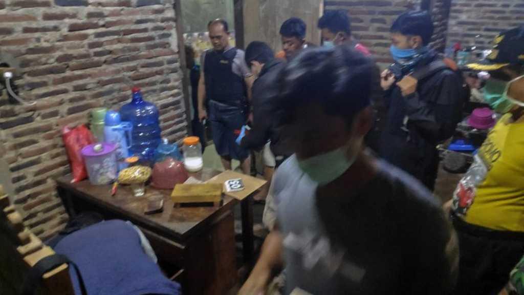 Densus 88 Tangkap 5 Terduga Teroris di Batang Jateng, Satu Ditembak Mati