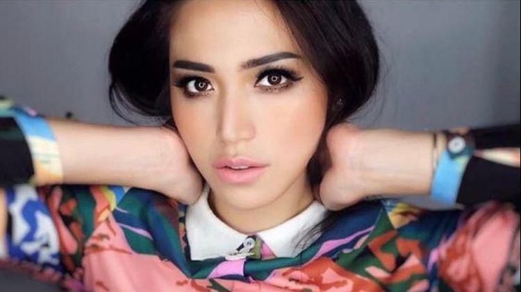 Tetangganya Ada Yang Meninggal Karena Korona, Jessica Iskandar Ketakutan