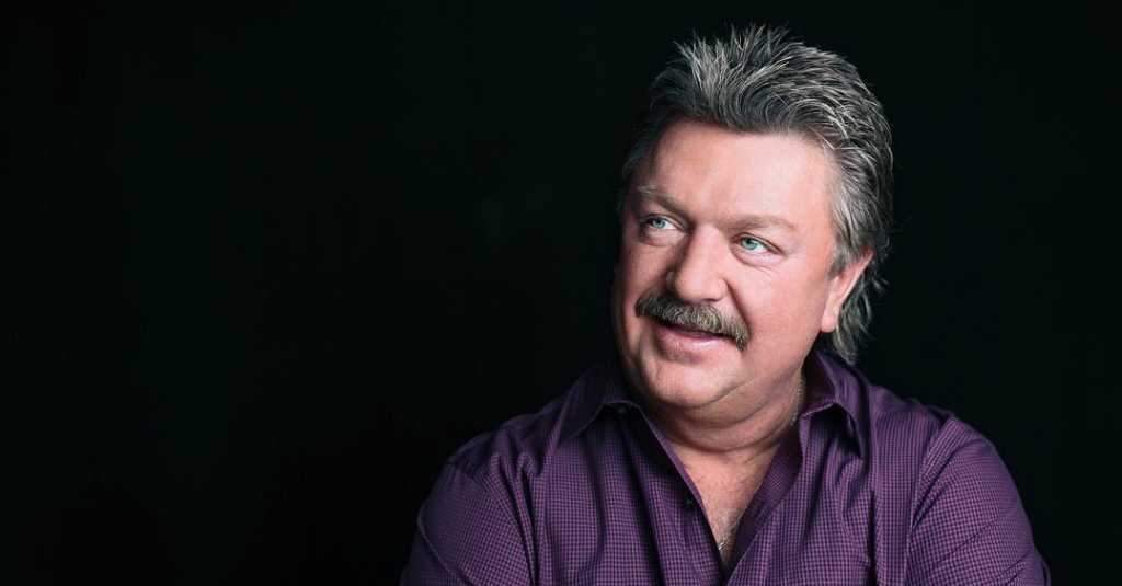 Musisi Country 90-an, Joe Diffie Meninggal Dunia Akibat Korona
