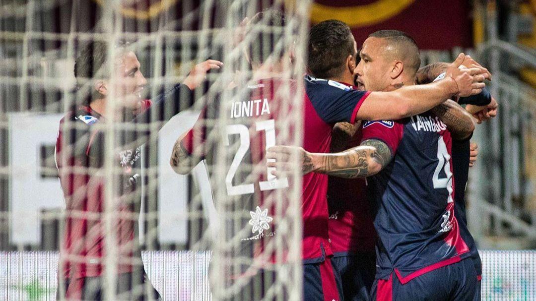 Akibat Pandemi Korona, Pemain dan Staf Cagliari Sepakat Tak Digaji Sebulan