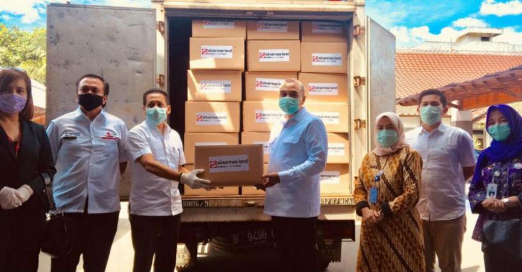 Cegah Penyebaran COVID-19, Sinar Mas Land Bagikan Ratusan APD