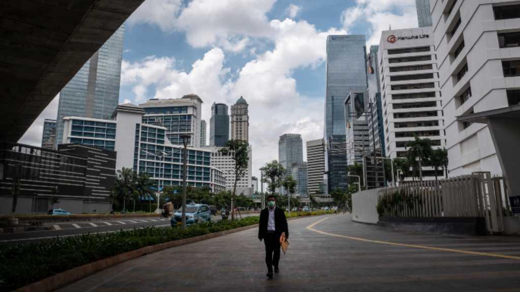 1,2 Juta Pekerja RI Kena PHK dan Dirumahkan Imbas COVID-19