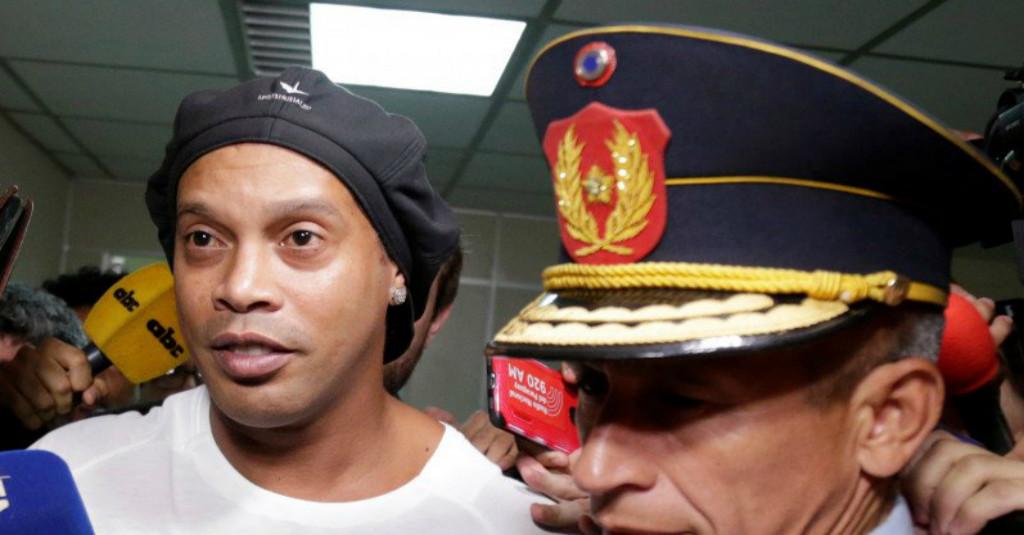 Ronaldinho Segera Dibebaskan dari Penjara Paraguay
