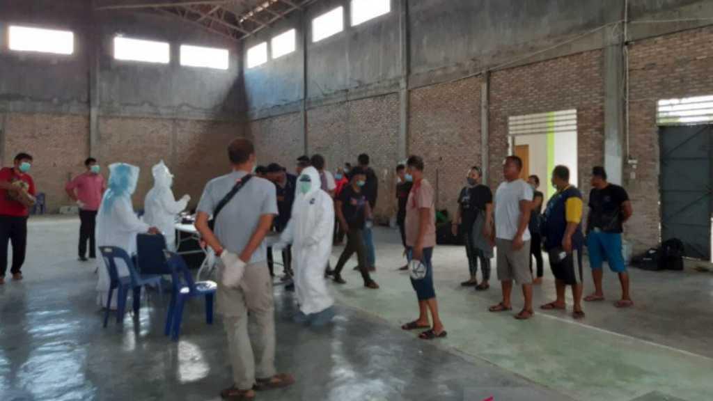 Gugus Penanganan COVID-19 Amankan 20 TKI Ilegal dari Malaysia