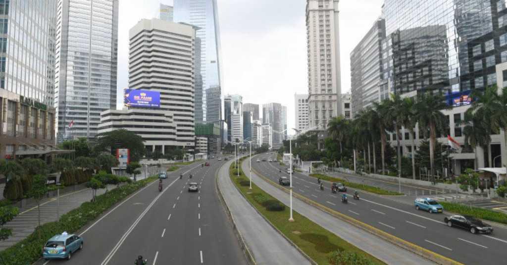 Bamsoet Minta Masyarakat Kerja Sama dengan Pemerintah Guna Atasi Korona
