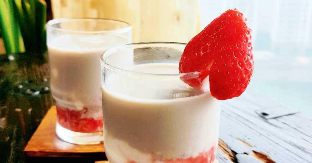 Tak Hanya Kopi Dalgona, Susu Strawberry Ala Korea Ini Juga Layak Dicoba