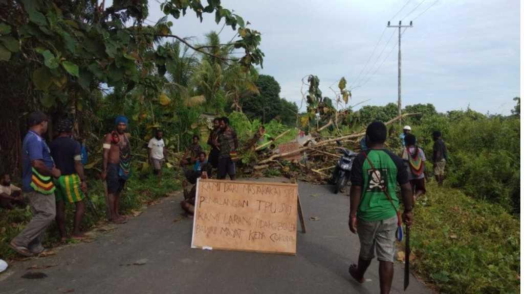 Tolak Jenazah Korban COVID-19, Warga di Distrik Wania Papua Tutup Akses TPU