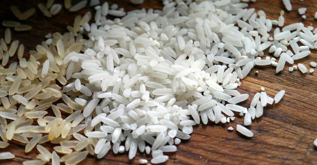 Begini Cara Mencuci Beras Agar Nasi Terasa Lebih Enak