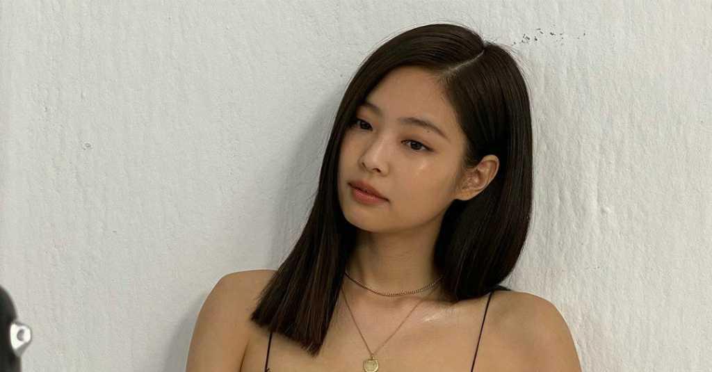 Jennie 'Blackpink' Luncurkan Kacamata Fashion 'Jentle Home'