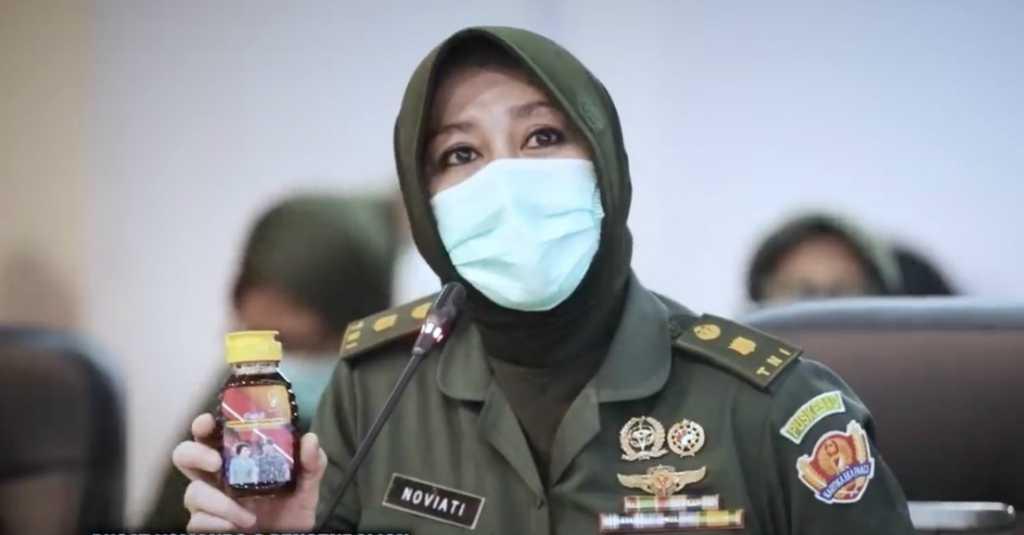 Suasana Haru Saat Petugas Medis Mendapat Bantuan Madu