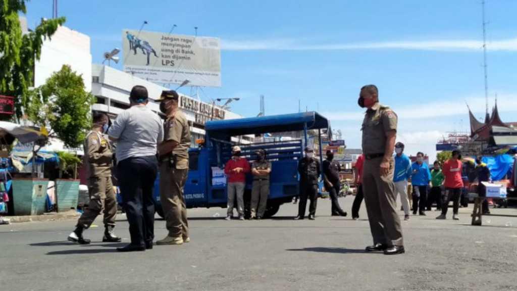 Pasar Raya Padang Diserang Korona, 2 Pos Pemantau Siaga Selama PSBB Sumbar