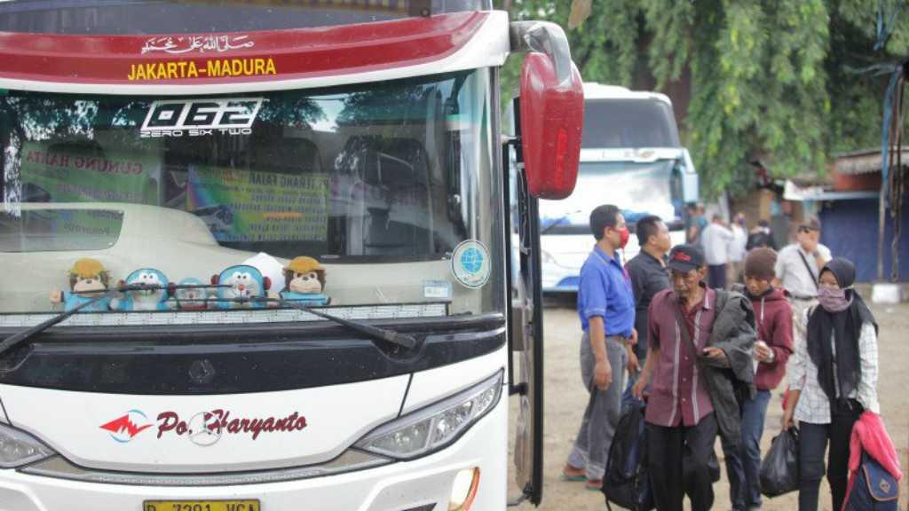 Indonesia 2020: Membendung Mudik di Zaman Pagebluk