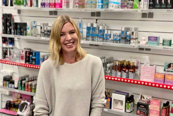 Toko Mainan Seks Laku Keras saat Pandemi Korona, Kondom Terancam Langka