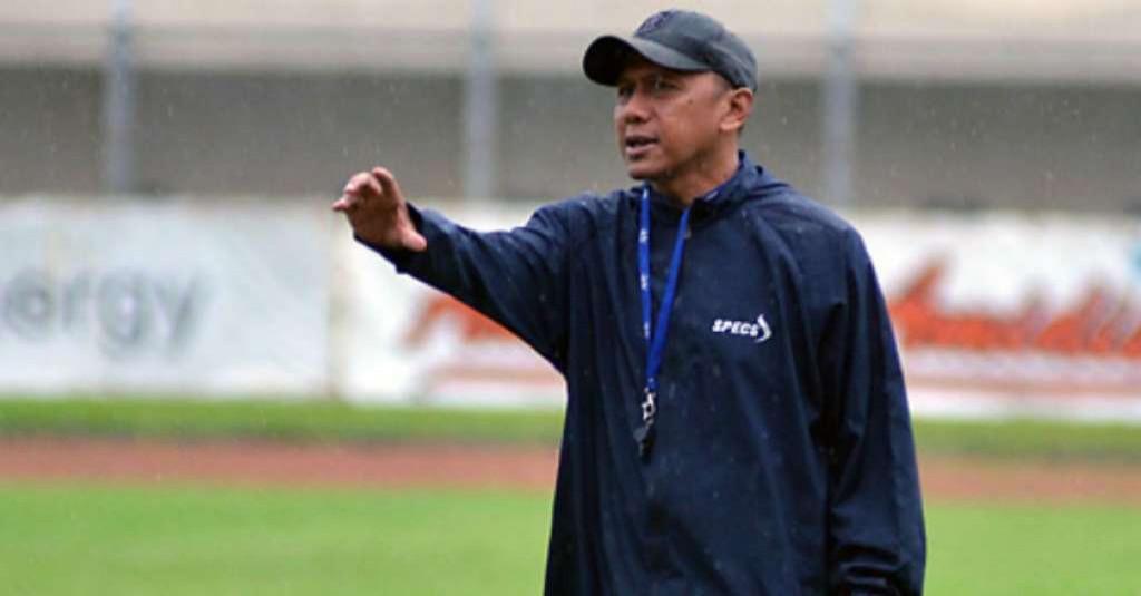 Rahmad Darmawan Ngabuburit dengan Bersepeda 1,5 jam