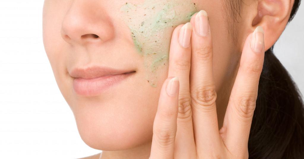 Flek di Wajah Bisa Hilang dengan Bahan Alami Ini