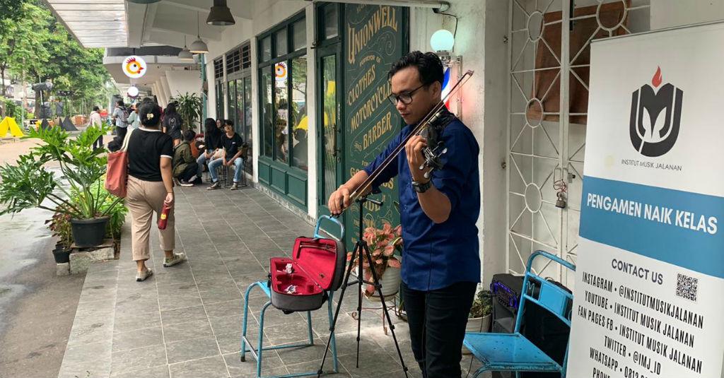 Kemenparekraf Fasilitasi Musisi Jalanan Terdampak COVID-19