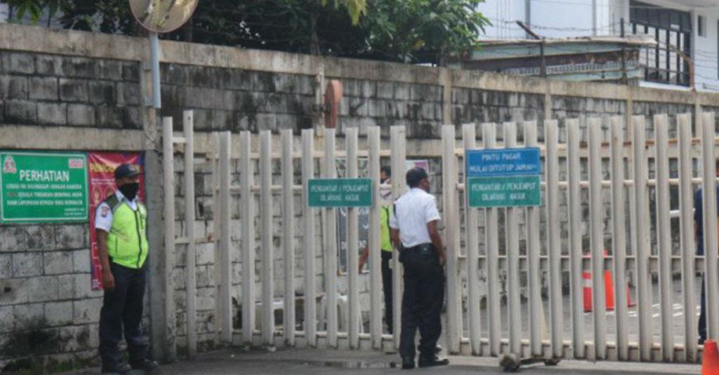 Saham Sampoerna Anjlok 4,39 Persen Akibat Karyawan Positif COVID-19