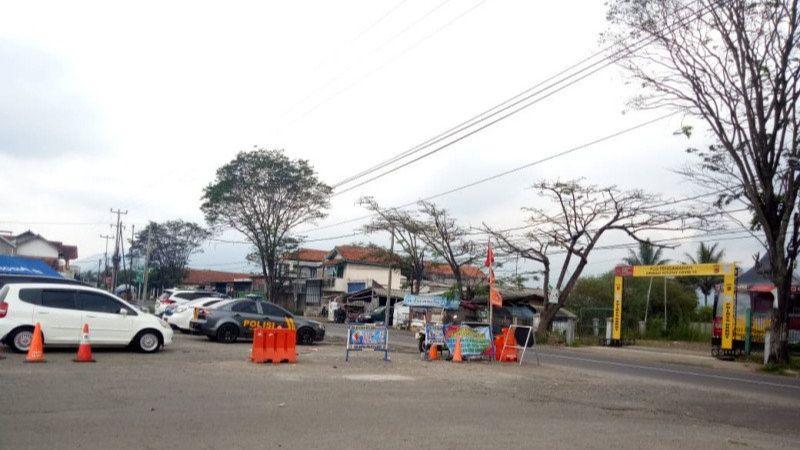 Hari Pertama PSBB Jabar, Kendaraan Bebas Melintas Masuk di Perbatasan Garut